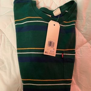 Levi’s Green T Shirt